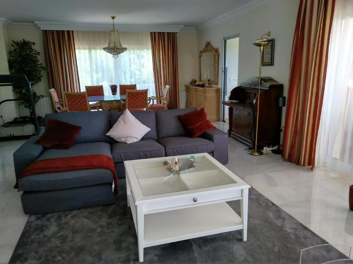 Casa La Familia Villa Mijas 0*,  Spanje